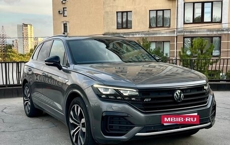 Volkswagen Touareg III, 2020 год, 4 600 000 рублей, 10 фотография
