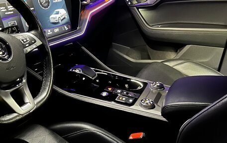 Volkswagen Touareg III, 2020 год, 4 600 000 рублей, 12 фотография