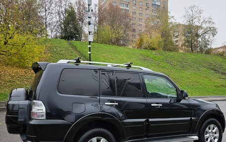 Mitsubishi Pajero IV, 2013 год, 1 790 000 рублей, 3 фотография