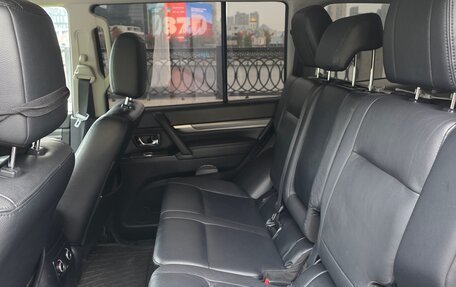 Mitsubishi Pajero IV, 2013 год, 1 790 000 рублей, 12 фотография