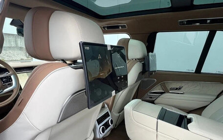 Land Rover Range Rover IV рестайлинг, 2025 год, 31 500 000 рублей, 16 фотография