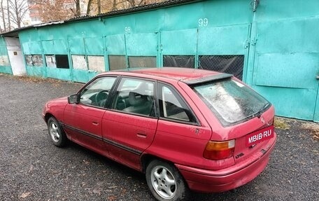 Opel Astra F, 1992 год, 50 000 рублей, 3 фотография
