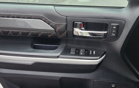 Toyota Tundra II, 2018 год, 5 499 000 рублей, 15 фотография