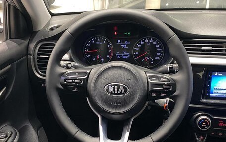 KIA Rio IV, 2020 год, 1 585 000 рублей, 8 фотография