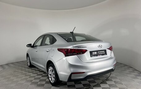 Hyundai Solaris II рестайлинг, 2018 год, 1 350 000 рублей, 7 фотография