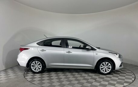 Hyundai Solaris II рестайлинг, 2018 год, 1 350 000 рублей, 4 фотография