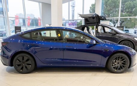 Tesla Model 3 I, 2025 год, 6 129 000 рублей, 7 фотография