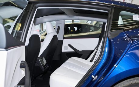 Tesla Model 3 I, 2025 год, 6 129 000 рублей, 13 фотография