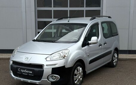 Peugeot Partner II рестайлинг 2, 2013 год, 620 000 рублей, 1 фотография