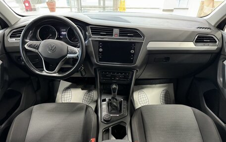 Volkswagen Tiguan II, 2021 год, 2 750 000 рублей, 15 фотография