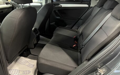 Volkswagen Tiguan II, 2021 год, 2 750 000 рублей, 36 фотография