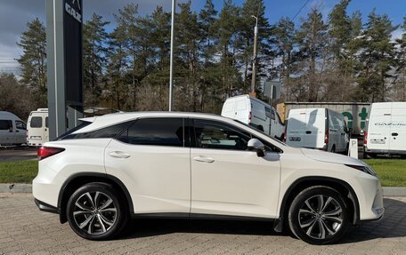 Lexus RX IV рестайлинг, 2021 год, 4 270 000 рублей, 4 фотография