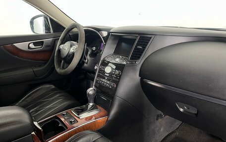 Infiniti FX II, 2012 год, 1 797 000 рублей, 19 фотография