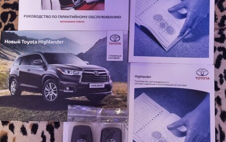 Toyota Highlander III, 2014 год, 3 100 000 рублей, 13 фотография