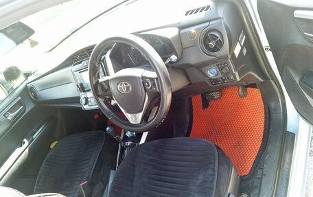 Toyota Corolla, 2015 год, 950 000 рублей, 3 фотография