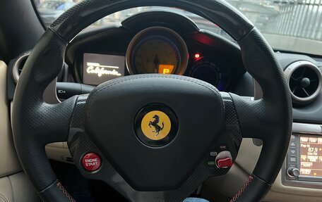 Ferrari California I рестайлинг, 2012 год, 12 000 000 рублей, 9 фотография