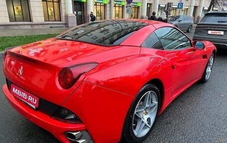 Ferrari California I рестайлинг, 2012 год, 12 000 000 рублей, 4 фотография