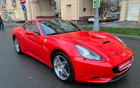 Ferrari California I рестайлинг, 2012 год, 12 000 000 рублей, 3 фотография