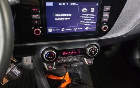 KIA Rio IV, 2021 год, 1 800 000 рублей, 9 фотография