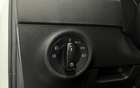 Skoda Karoq I, 2020 год, 2 295 000 рублей, 24 фотография