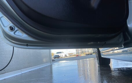 Toyota Prius, 2013 год, 999 999 рублей, 34 фотография