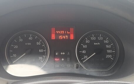 Renault Sandero I, 2012 год, 290 000 рублей, 4 фотография