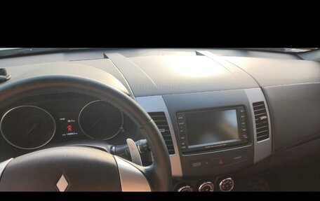 Mitsubishi Outlander III рестайлинг 3, 2012 год, 1 385 000 рублей, 7 фотография