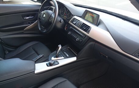 BMW 3 серия, 2015 год, 2 150 000 рублей, 11 фотография