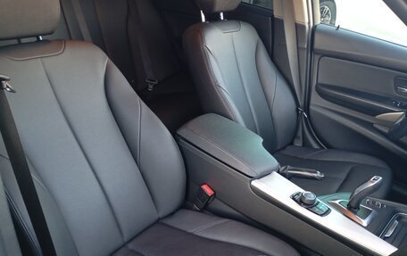 BMW 3 серия, 2015 год, 2 150 000 рублей, 12 фотография