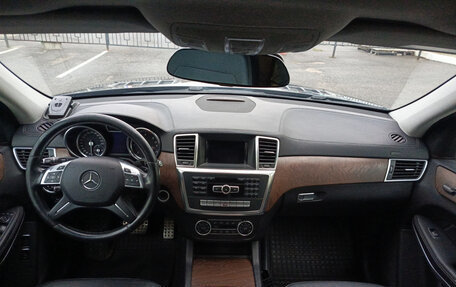 Mercedes-Benz GL-Класс, 2014 год, 3 250 000 рублей, 17 фотография