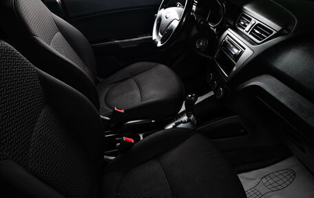 KIA Rio III рестайлинг, 2015 год, 899 000 рублей, 17 фотография