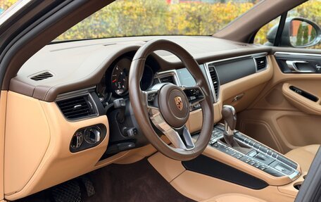 Porsche Macan I рестайлинг, 2017 год, 4 250 000 рублей, 5 фотография