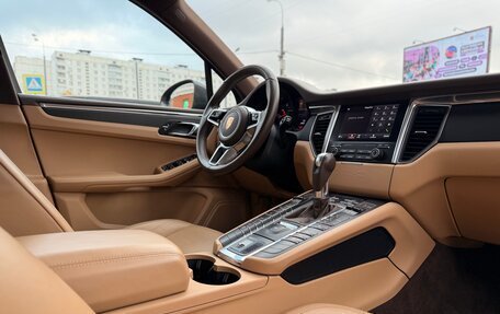 Porsche Macan I рестайлинг, 2017 год, 4 250 000 рублей, 6 фотография