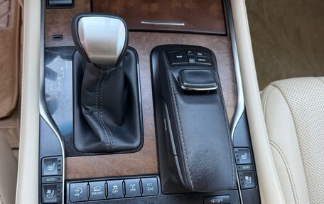 Lexus LX III, 2016 год, 5 990 000 рублей, 9 фотография