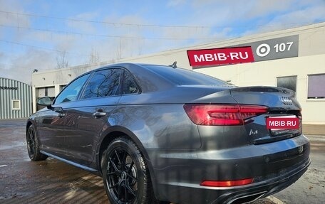 Audi A4, 2019 год, 2 500 000 рублей, 4 фотография