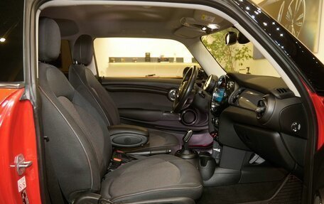 MINI Hatch, 2021 год, 2 890 000 рублей, 16 фотография