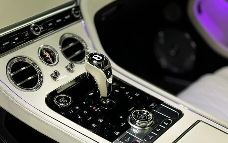 Bentley Continental GT, 2025 год, 49 000 000 рублей, 12 фотография