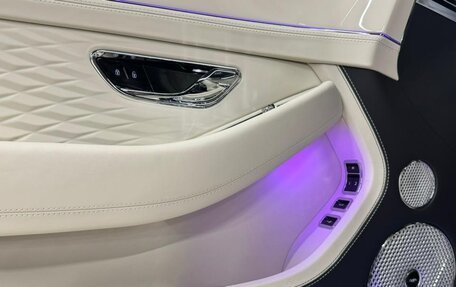 Bentley Continental GT, 2025 год, 49 000 000 рублей, 11 фотография