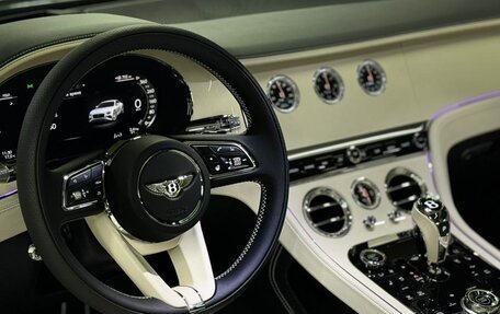 Bentley Continental GT, 2025 год, 49 000 000 рублей, 18 фотография