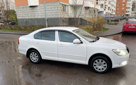 Skoda Octavia, 2011 год, 950 000 рублей, 4 фотография