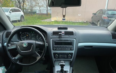 Skoda Octavia, 2011 год, 950 000 рублей, 17 фотография