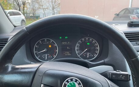 Skoda Octavia, 2011 год, 950 000 рублей, 18 фотография