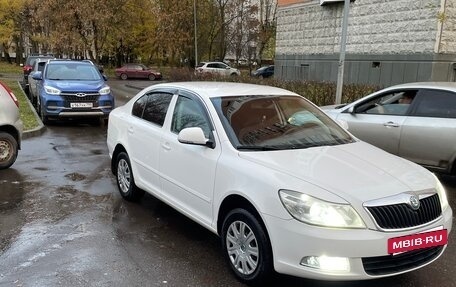Skoda Octavia, 2011 год, 950 000 рублей, 3 фотография