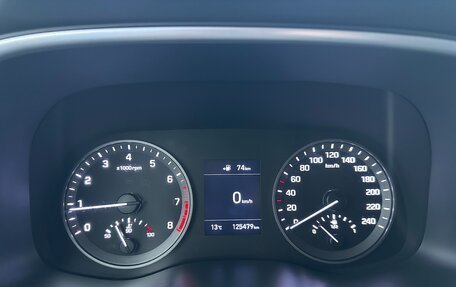 Hyundai Tucson III, 2018 год, 1 925 000 рублей, 14 фотография