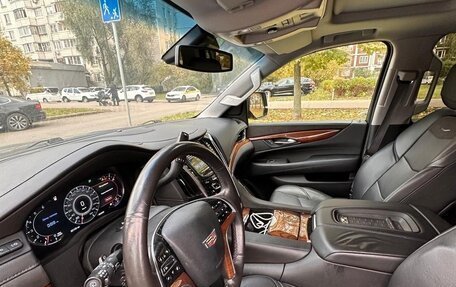 Cadillac Escalade IV, 2016 год, 2 900 000 рублей, 1 фотография