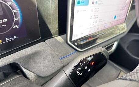 Volkswagen Tiguan, 2025 год, 4 860 000 рублей, 19 фотография