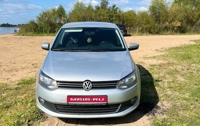 Volkswagen Polo VI (EU Market), 2012 год, 700 000 рублей, 1 фотография