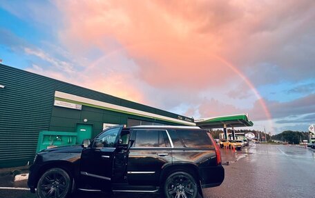 Cadillac Escalade IV, 2016 год, 2 900 000 рублей, 8 фотография