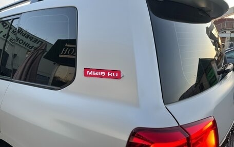 Toyota Land Cruiser 200, 2018 год, 7 300 000 рублей, 39 фотография