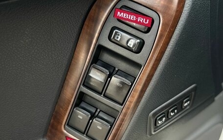 Toyota Land Cruiser Prado 150 рестайлинг 2, 2012 год, 2 950 000 рублей, 10 фотография